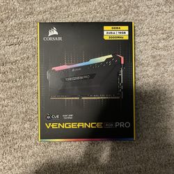 Corsair Vengeance RBG RAM 16GB