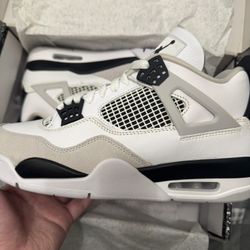Jordan 4 Military Black