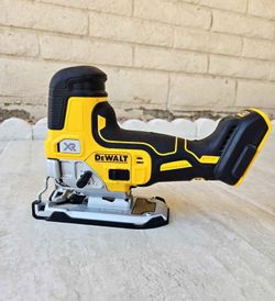 DEWALT 20V XR Barrel Grip Jig Saw