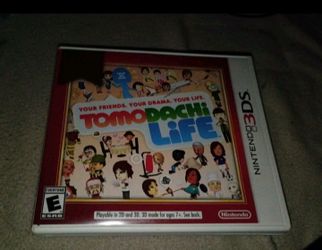 Tomadachi life 3DS with case and manual