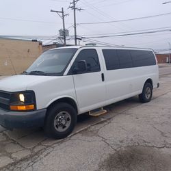 2013 Chevrolet Express Van 3500 Extended