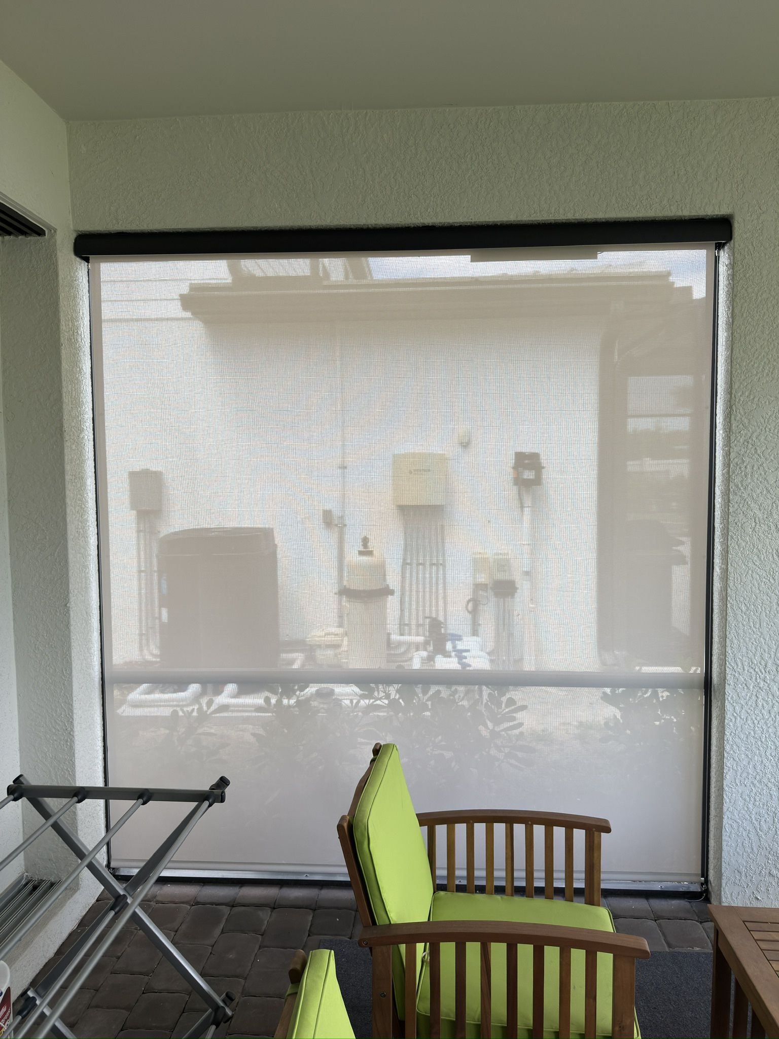Motorized Outdoor Solar Roller Shades