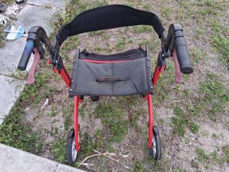 4\nWheel heavy duty lightweight walker