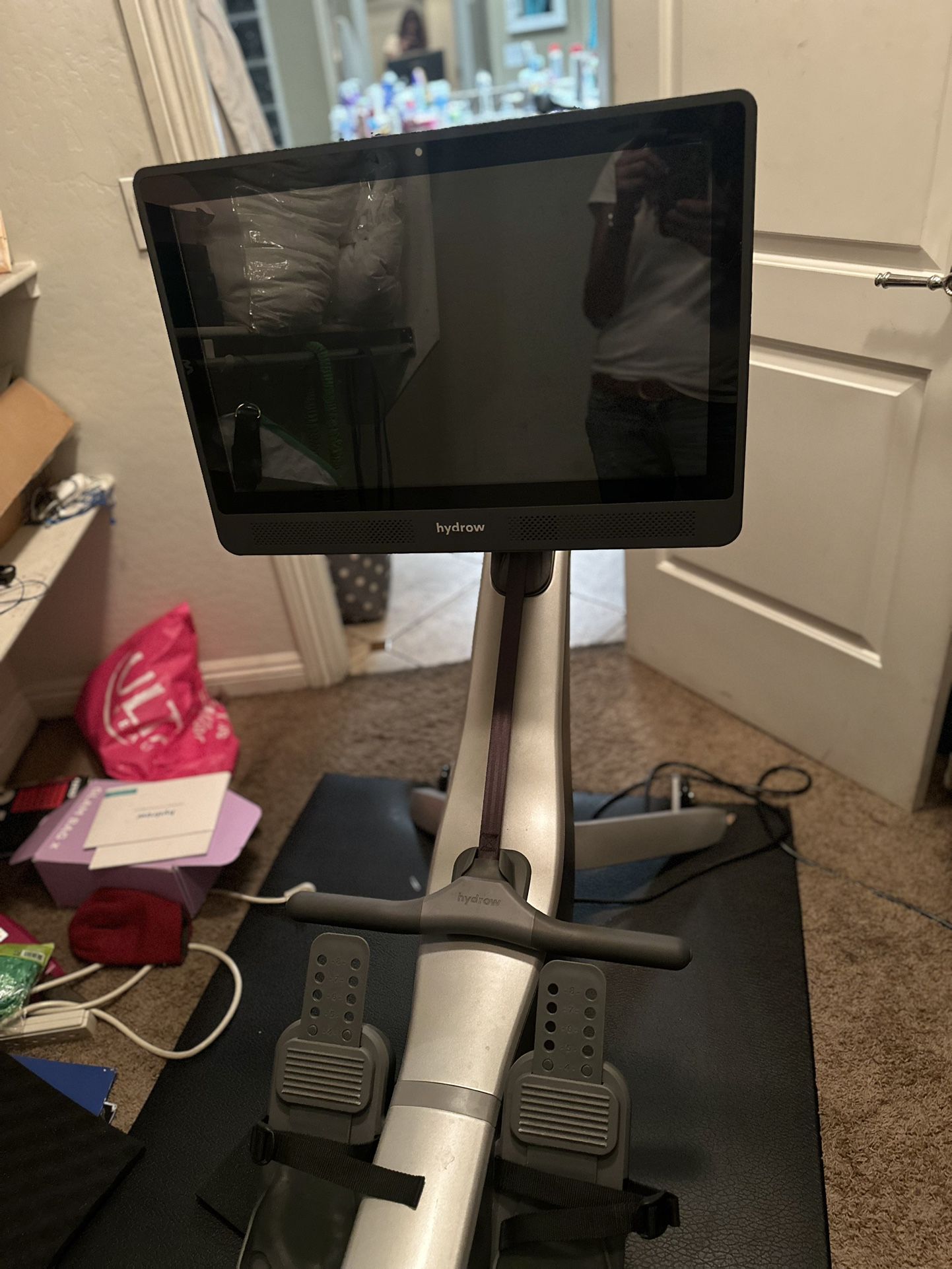 2022 Hydrow Rowing Machine Barely Used 