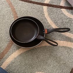 Set of Pans