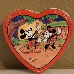 Disney Mickey & Minnie 1996 Series #2 Serenade Heart Tin 