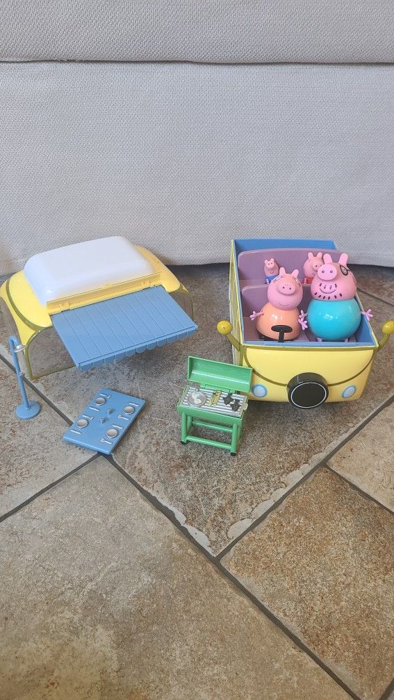 Peppa Pig Camper Playset