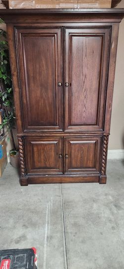 Armoire