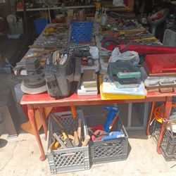 Garage/Pickers Sale