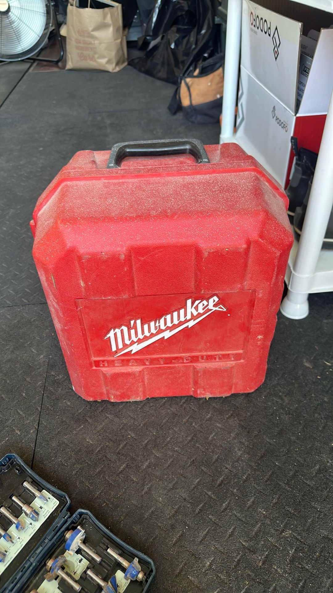 Milwaukee 11 Amp Router w/ Bits