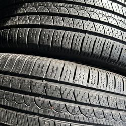 235/55R20 Pirelli