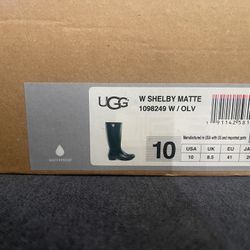 UGG Rain Boots Size 10