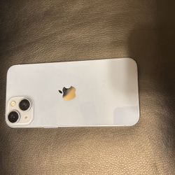 iPhone 14 *UNLOCKED FOR ALL CARRIERS*
