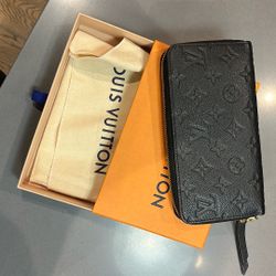 Monogram Empreinte Leather  Louis Vuitton Zippy Wallet 