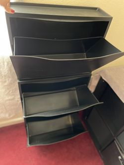 Stackable containers