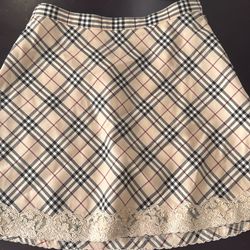 Burberry skirt