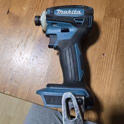 Makita 18v Impact Drill XDT19