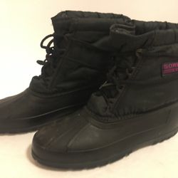Vintage Canada Handcrafted Sorel Kaufman Waterproof Tromper Black Boots Size 8 snow/winter with liners in very good condition.