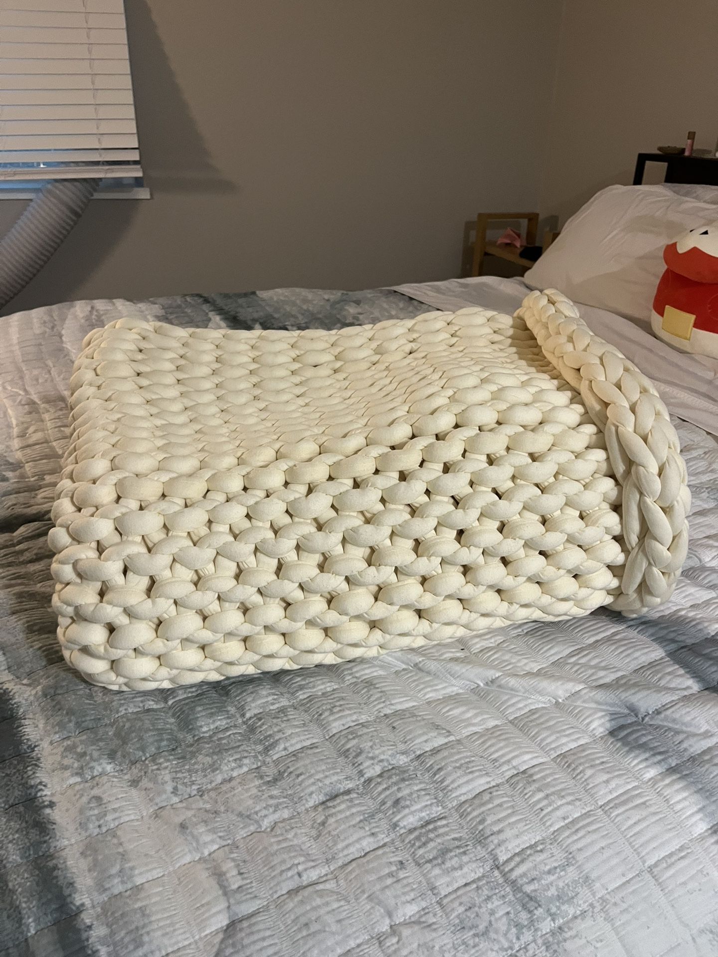 Cream 15 Lb Weighted Blanket