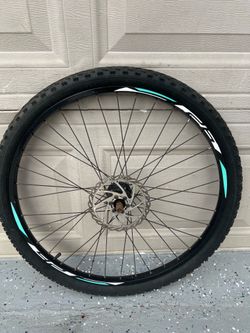 Mountain bike front wheel