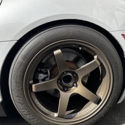 Endless Forged / CRS Wheel and Tire