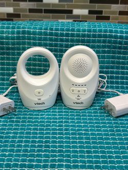 VTech DM1111 Enhanced Range Digital Audio Baby Monitor set featuring DECT 6.0 technology for encrypted, clear audio transmission