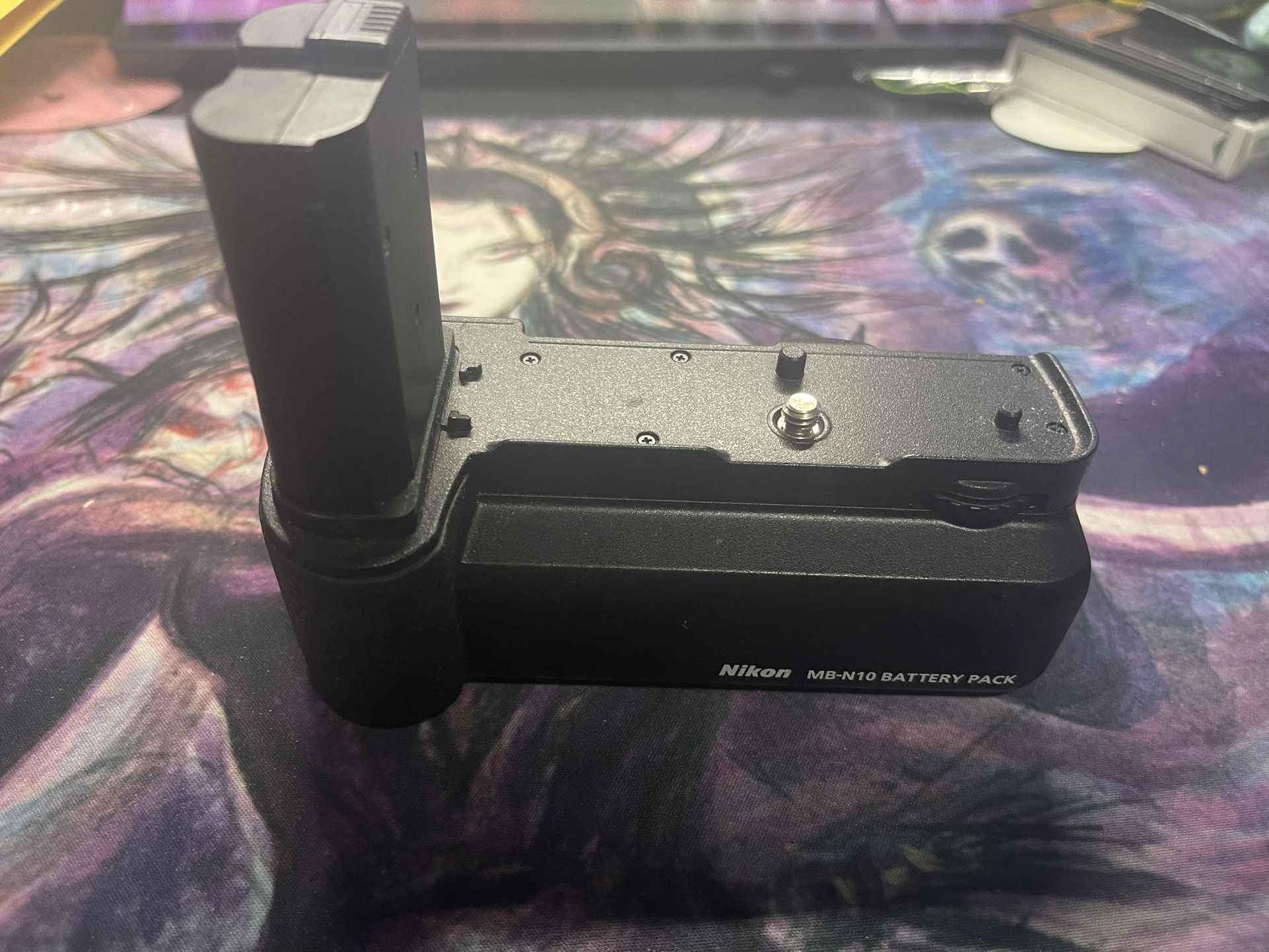 Nikon MB-N10 Battery Pack