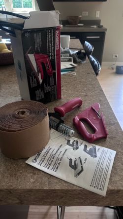 Carpet repair tools