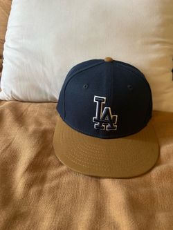Fitted hat