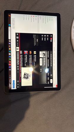 Microsoft surface tablet 1901