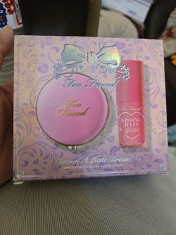 Too Faced Dream A Little Dream Blush & Lip Gloss Set | Cloud Crush Powder Blush + Kissing Jelly Lip Oil With Sheer Coverage, Gift Set