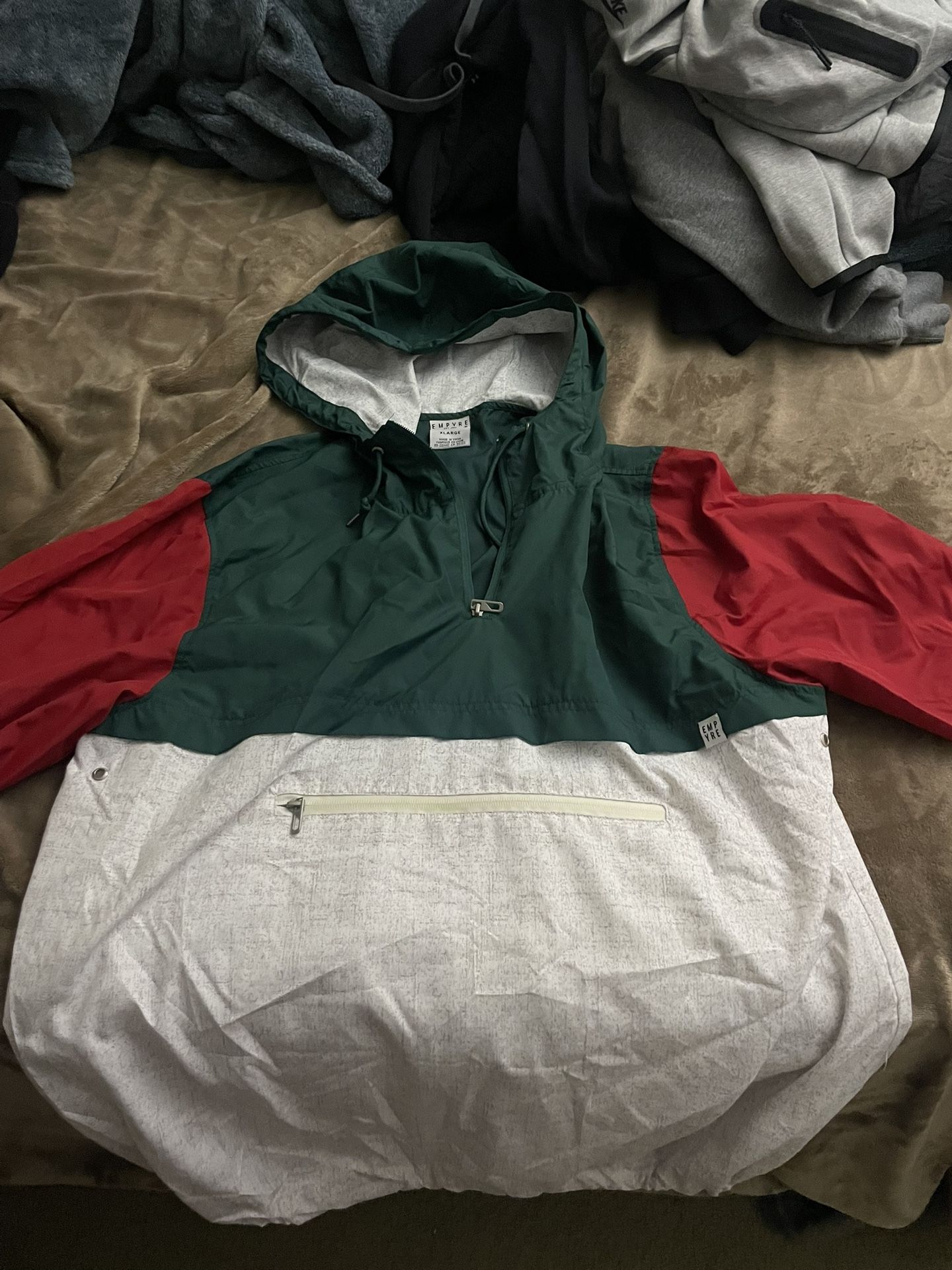 Empyre Windbreaker