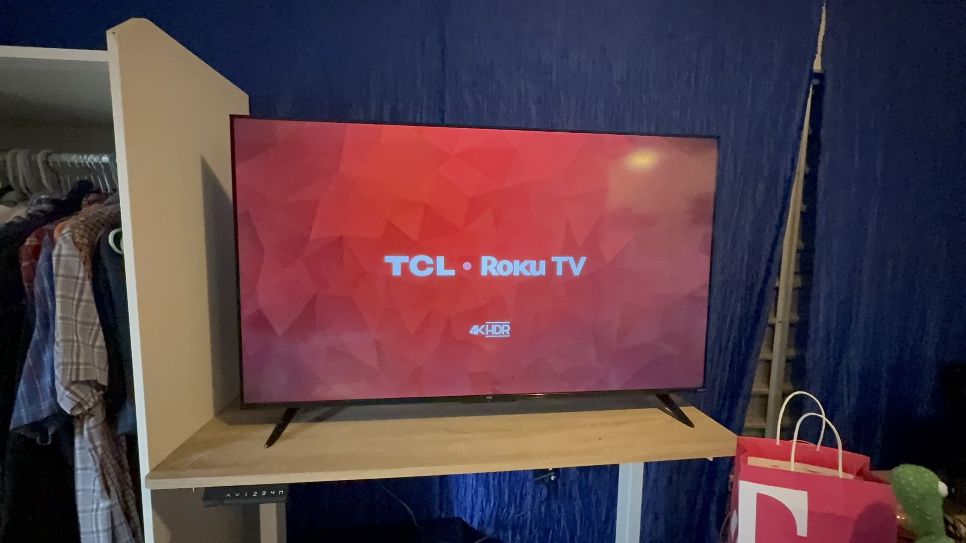 Roku TCL 50in Tv