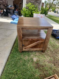 Lamp table
