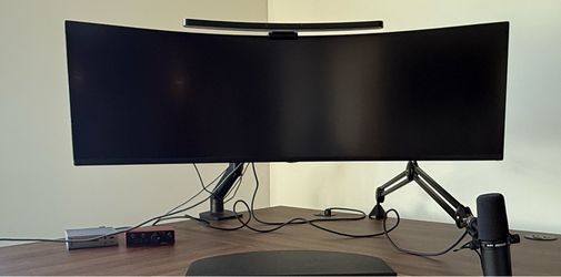 Samsung 49” Odyssey G9 Ultrawide Monitor
