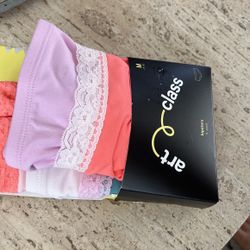Girls 7/8 5 Pack Underwear