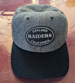 Oakland Raiders Vintage American Needle Wool Strapback