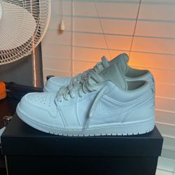 Jordan 1 Low