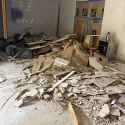 Escombros y basuras (recogidas )