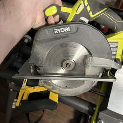 Cordless Circular Saw