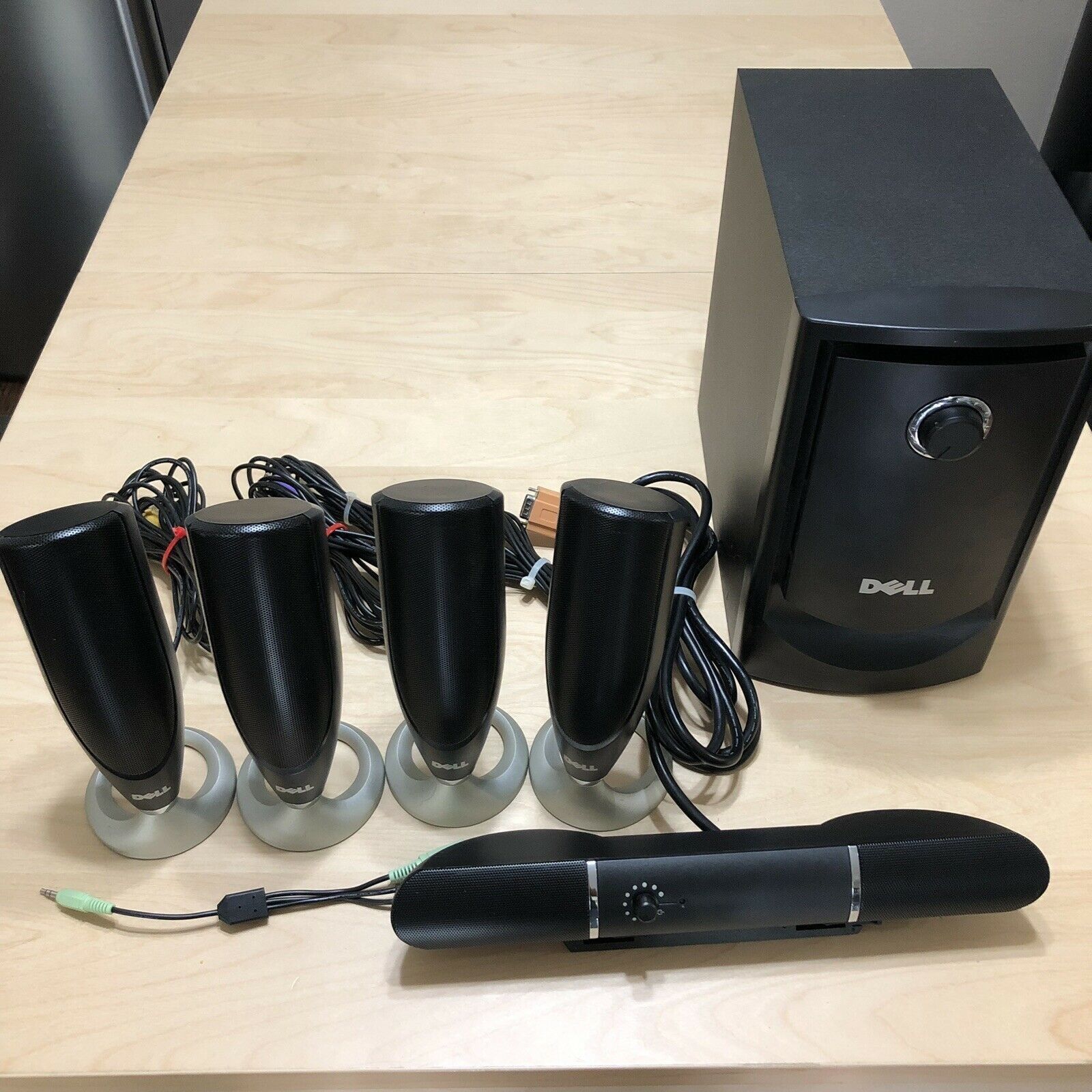 Dell MMS 5650 5.1 100W Surround PC Speaker System with Subwoofer Home Theater