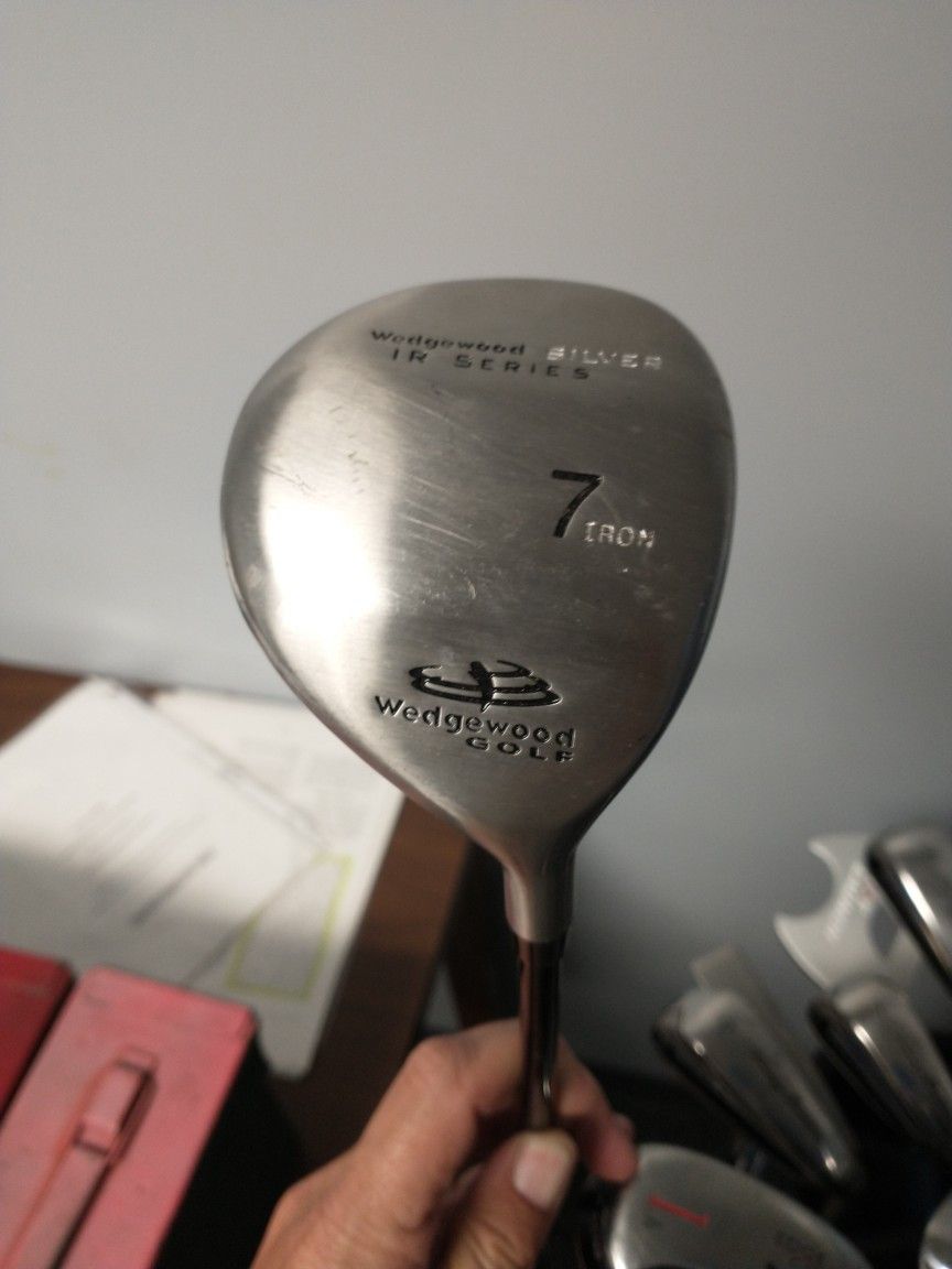 Wedgewood Silver IR Series 7 Iron Golf Club Woods
