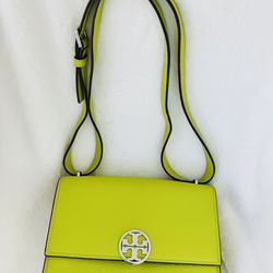 Cartera original en excelente estado, usada una sola vez – Original handbag in excellent condition, used once
