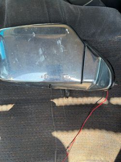 Nissan hardbody side mirror