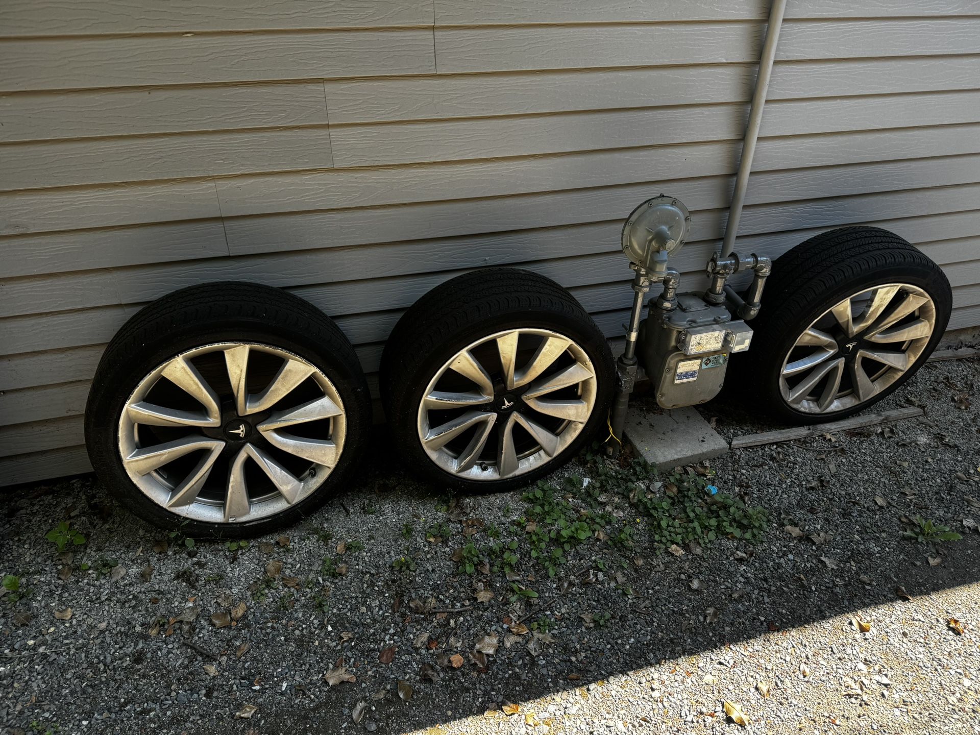 Tesla Model 3 19” Sport Wheels