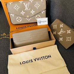 Louis Vuitton Pochette Felicie Crossbody Bag 