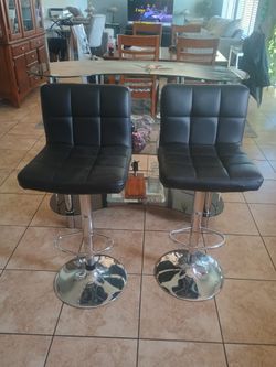 3 Tier All Glass Bar N 2 Bar stools