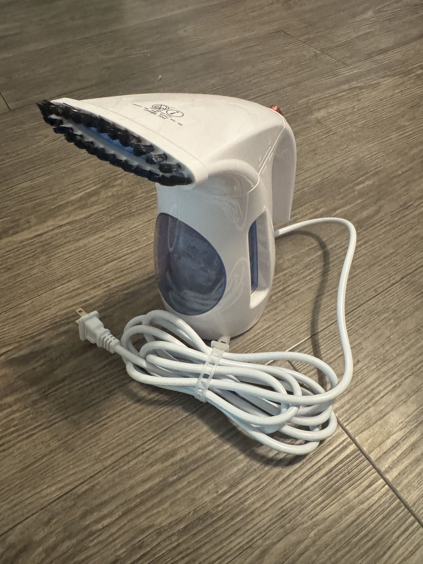Clothes Steamer