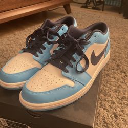 Air Jordan 1 Low’s UNC Blue