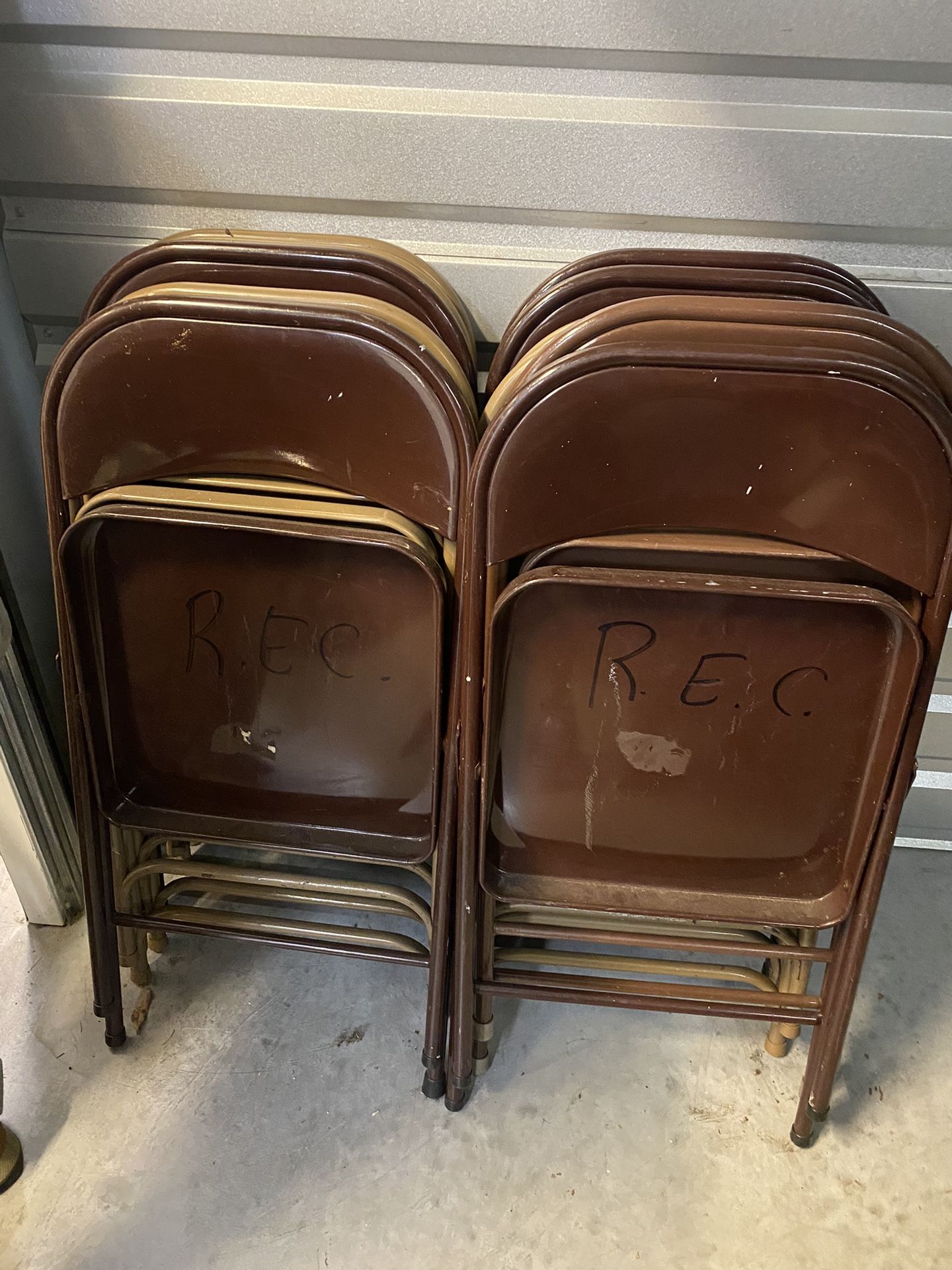 12 Metal Folding Chairs